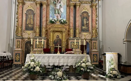 HUI ÉS SANT MIQUEL, CAP D'ALTAR DE L'ESGLÉSIA DE GATA I FESTA LOCAL. Més de quatre segles (453 anys) protegint al poble