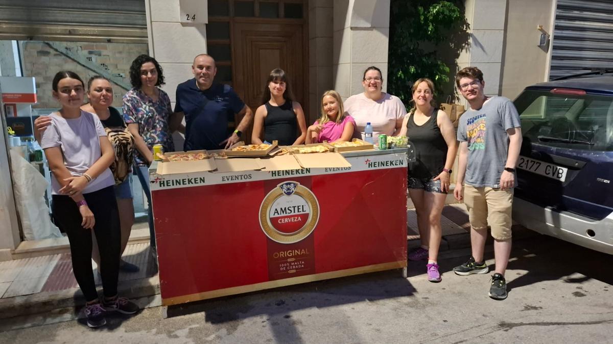 HUI I DEMÀ, FESTES DE SANT JOAN A LA FONT DEL RIU DE GATA. Hui missa, processó i sopar. Demà jocs, truc, tardeig, sopar i cremà de la foguera