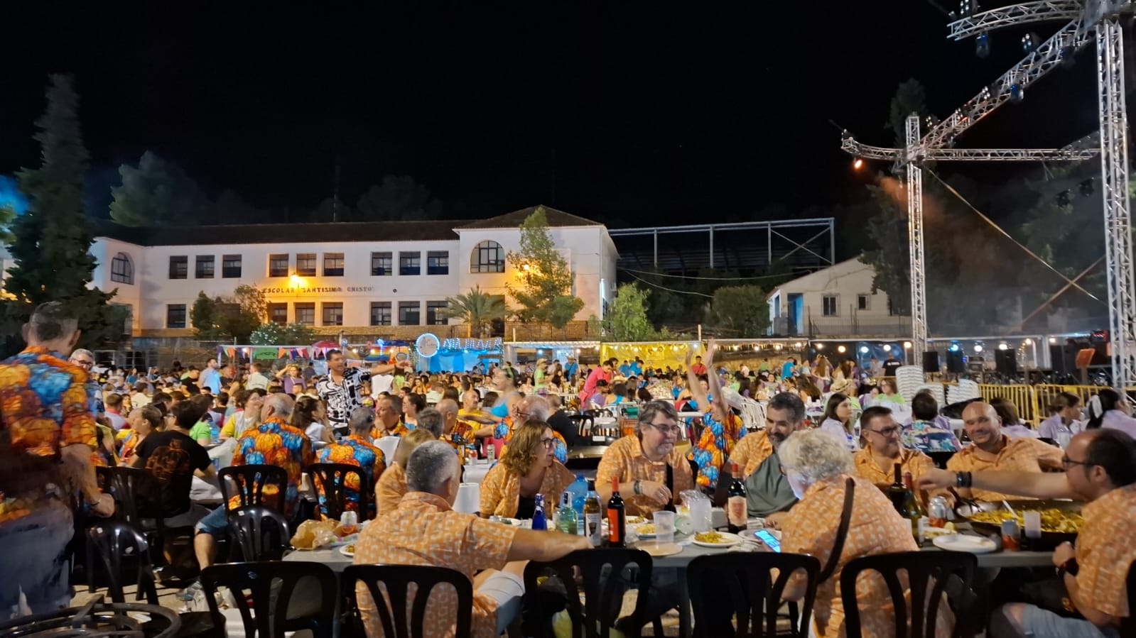 FESTES GATA: HUI, NIT DE GRUPS MÍTICS